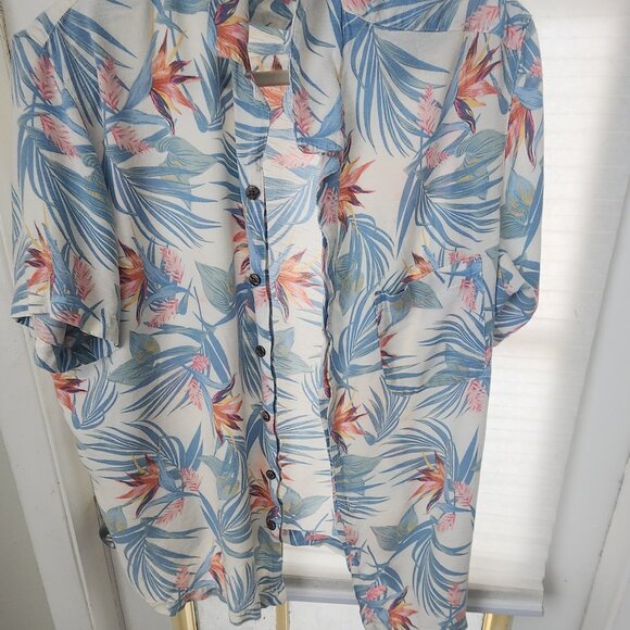 Other - Flower shirt xl size